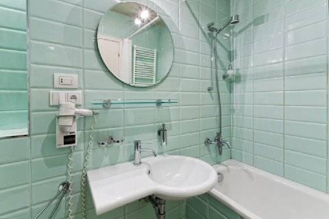 Oasis 4* Prague