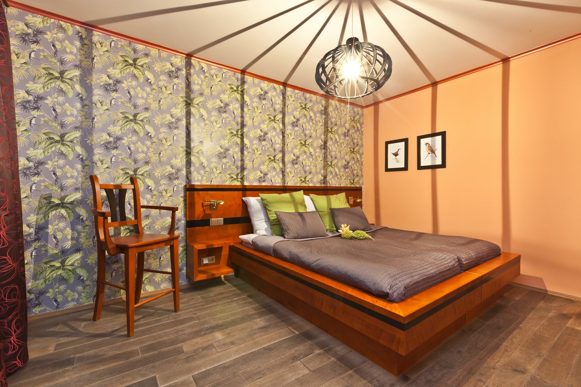 Oasis Aparthotel