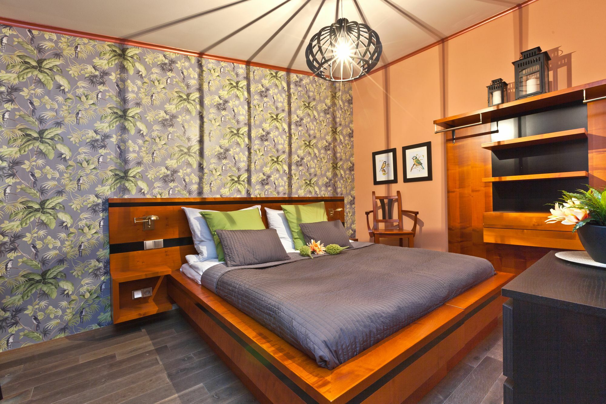 Oasis Aparthotel