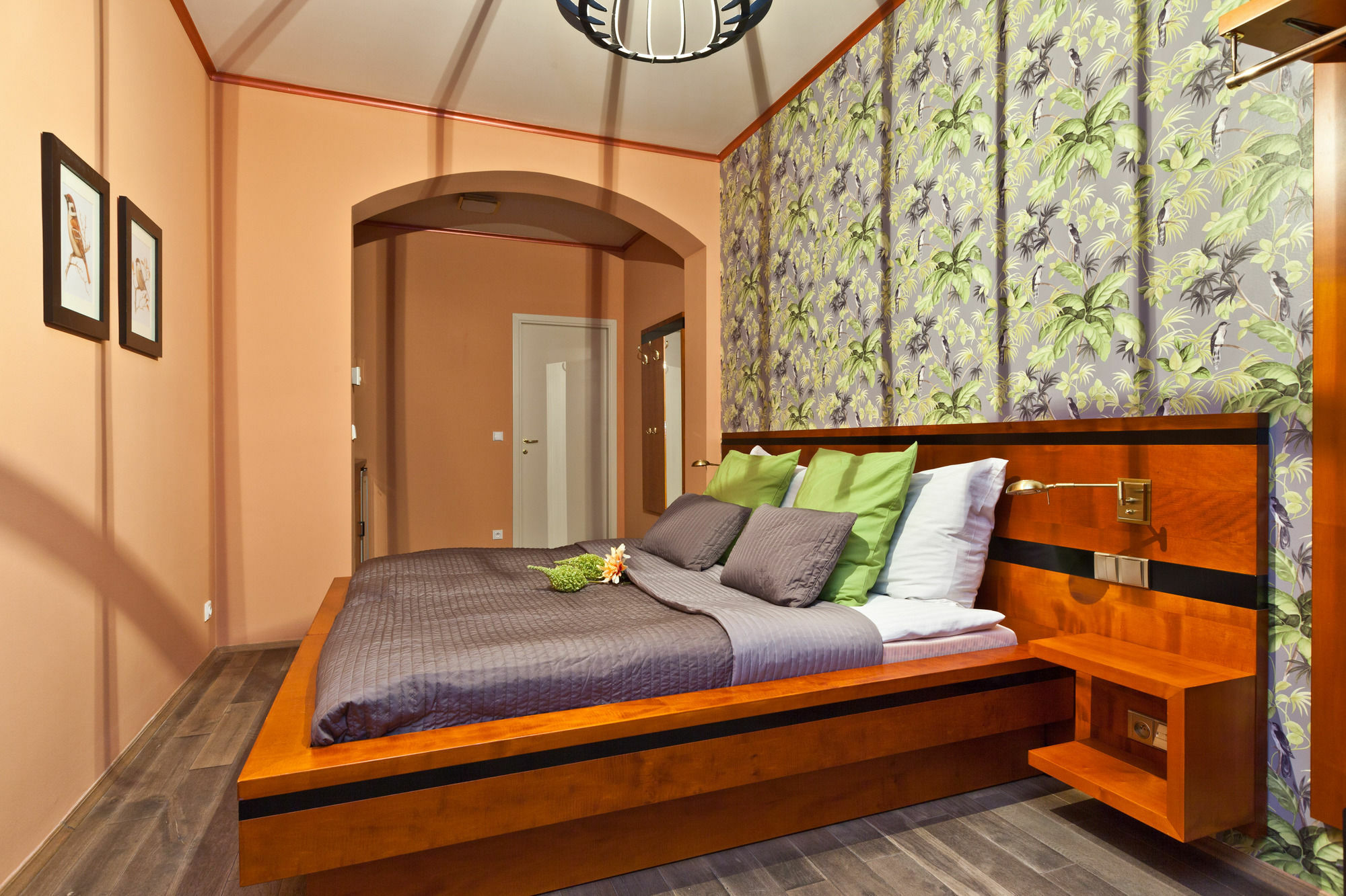 Oasis Aparthotel